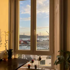 Embassy Arriaga Private Elegance In Stylish Shared Guest house
